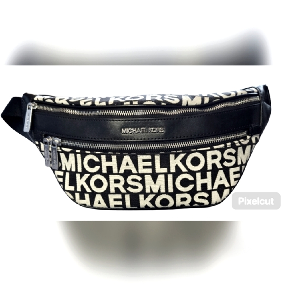 Michael Kors Fanny Pack Monogram Logo